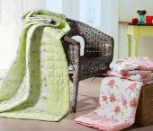 冰絲燙花空調(diào)被